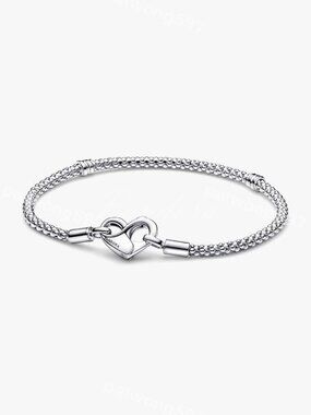 Pandora Moments Studded Chain Bracelet